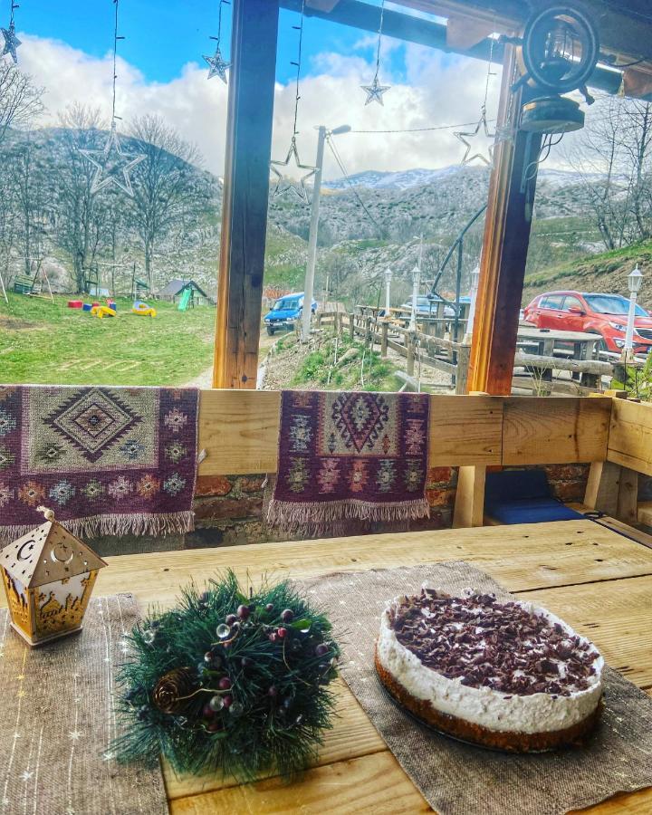 Konak Umoljani المظهر الخارجي الصورة